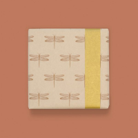 Inpakpapier | 70 cm | 2 m | Libellen | Beige en goud 