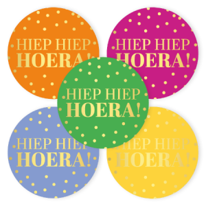 Sluitstickers | Hiep hiep hoera! (rond 50 mm) | assorti | 10 stuks