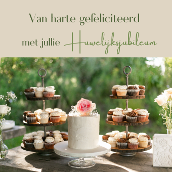 Wenskaart | Gefeliciteerd huwelijksjubileum | bruidstaart met etagères 